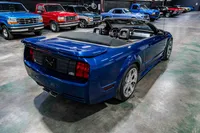 2006-Ford-Mustang-Vista Blue Metallic-1ZVFT85H365Q98953-37.jpg